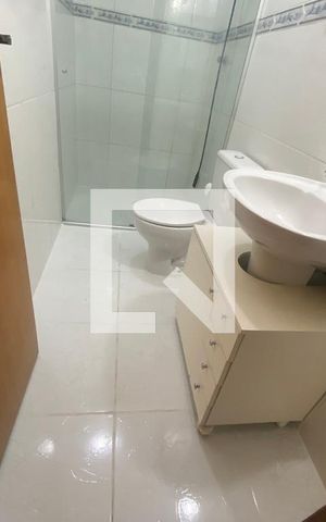 Casa à venda com 180m², 3 quartos e 4 vagasBanheiro