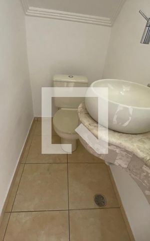 Casa à venda com 180m², 3 quartos e 4 vagasLavado 1