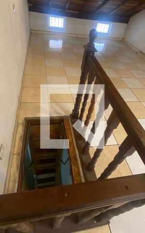Casa à venda com 180m², 3 quartos e 4 vagasSótão