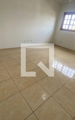 Casa à venda com 180m², 3 quartos e 4 vagasSala