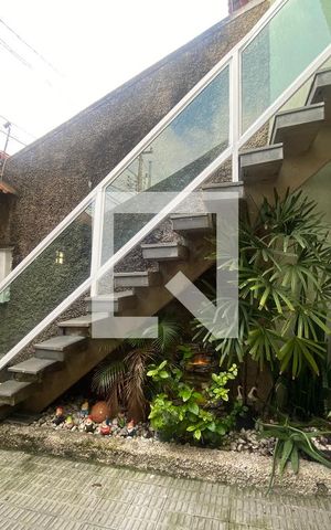 Casa à venda com 180m², 3 quartos e 4 vagasGaragem