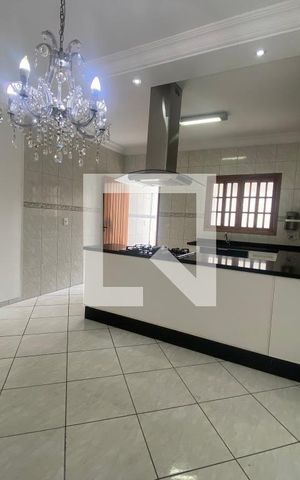 Casa à venda com 180m², 3 quartos e 4 vagasCozinha