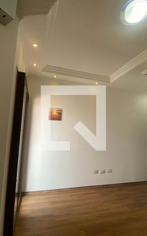 Casa à venda com 180m², 3 quartos e 4 vagasSuíte