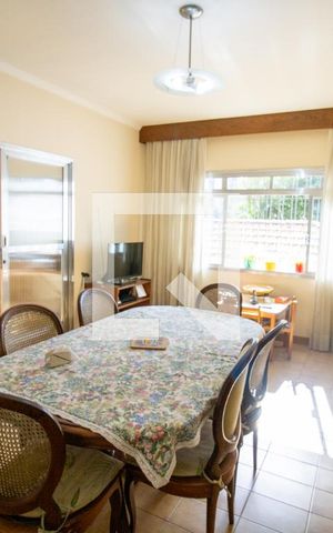 Casa à venda com 380m², 5 quartos e 2 vagasCopa/ sala de jantar 