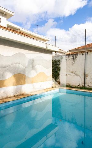 Casa à venda com 380m², 5 quartos e 2 vagasPiscina 