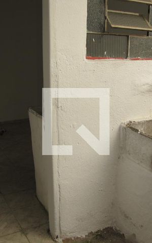 Casa à venda com 40m², 1 quarto e sem vagaÁrea de Serviço