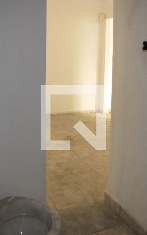 Casa à venda com 40m², 1 quarto e sem vagaBanheiro