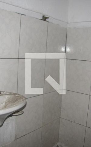 Casa à venda com 40m², 1 quarto e sem vagaBanheiro