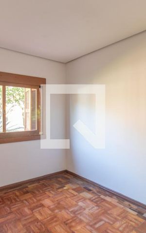 Casa à venda com 180m², 3 quartos e 5 vagas Casa à venda com 180m², 3 quartos e 5 vagasQuarto 1