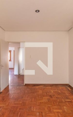 Casa à venda com 180m², 3 quartos e 5 vagas Casa à venda com 180m², 3 quartos e 5 vagasQuarto 3
