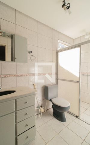 Casa à venda com 180m², 3 quartos e 5 vagas Casa à venda com 180m², 3 quartos e 5 vagasBanheiro do Quarto 3