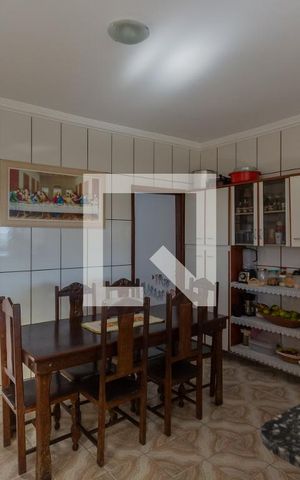 Casa à venda com 359m², 5 quartos e 3 vagasCopa