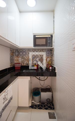 Studio à venda com 25m², 1 quarto e sem vaga Studio à venda com 25m², 1 quarto e sem vagaCozinha