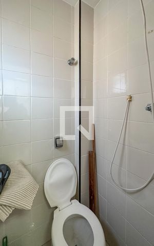 Apartamento para alugar com 65m², 3 quartos e 1 vaga Apartamento para alugar com 65m², 3 quartos e 1 vagaÁrea de Serviço - Banheiro