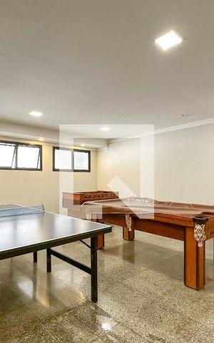 Apartamento para alugar com 65m², 3 quartos e 1 vaga Apartamento para alugar com 65m², 3 quartos e 1 vagaÁrea comum - Salão de Jogos