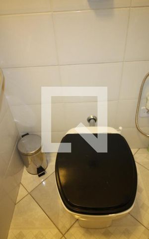 Apartamento à venda com 76m², 2 quartos e 1 vagaBanheiro