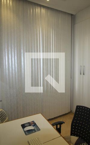 Apartamento à venda com 76m², 2 quartos e 1 vagaQuarto 2
