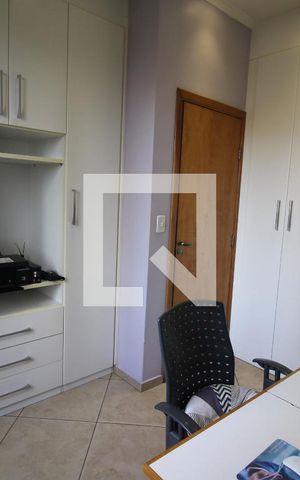 Apartamento à venda com 76m², 2 quartos e 1 vagaQuarto 2