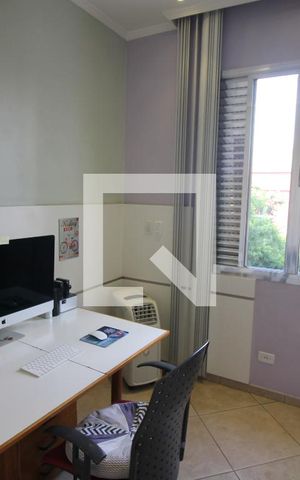 Apartamento à venda com 76m², 2 quartos e 1 vagaQuarto 2