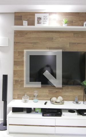 Casa à venda com 150m², 2 quartos e 2 vagasSala