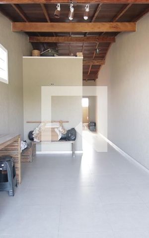 Casa à venda com 150m², 2 quartos e 2 vagasGaragem