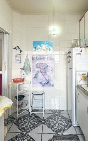 Apartamento para alugar com 125m², 2 quartos e 2 vagas Apartamento para alugar com 125m², 2 quartos e 2 vagasCozinha