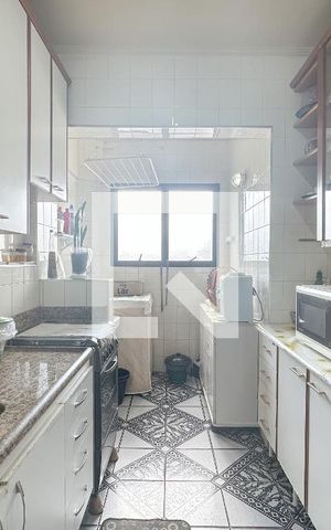 Apartamento para alugar com 125m², 2 quartos e 2 vagas Apartamento para alugar com 125m², 2 quartos e 2 vagasCozinha