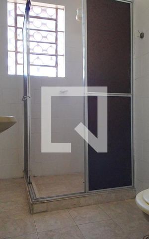 Apartamento à venda com 80m², 2 quartos e sem vagaBanheiro