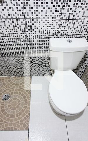 Casa à venda com 183m², 3 quartos e 2 vagasBanheiro do Quarto 2 - Suíte