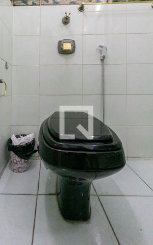 Apartamento à venda com 135m², 3 quartos e 1 vaga Apartamento à venda com 135m², 3 quartos e 1 vagaBanheiro da Suíte