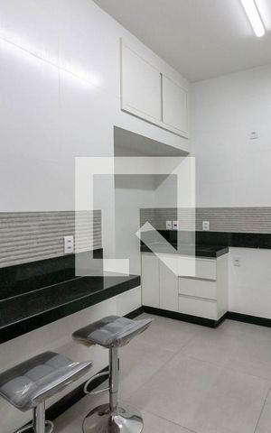 Apartamento à venda com 135m², 3 quartos e 1 vaga Apartamento à venda com 135m², 3 quartos e 1 vagaCozinha e Área de Serviço