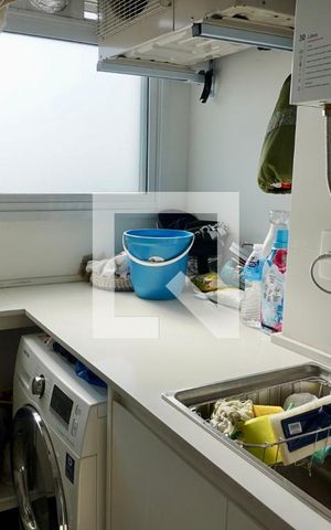 Apartamento à venda com 95m², 2 quartos e 1 vaga Apartamento à venda com 95m², 2 quartos e 1 vagaLavanderia