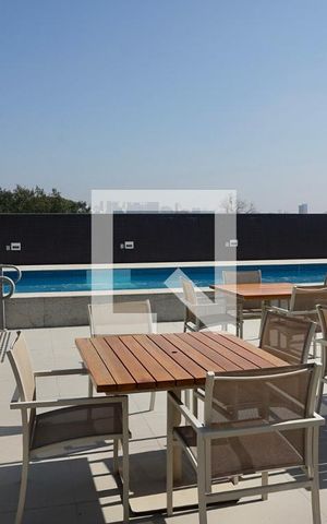 Apartamento à venda com 95m², 2 quartos e 1 vaga Apartamento à venda com 95m², 2 quartos e 1 vagaÁrea comum - Piscina