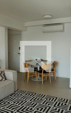 Apartamento à venda com 95m², 2 quartos e 1 vaga Apartamento à venda com 95m², 2 quartos e 1 vagaSala