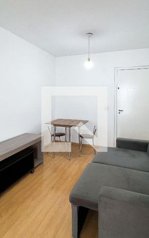 Apartamento à venda com 35m², 1 quarto e 1 vaga Apartamento à venda com 35m², 1 quarto e 1 vagaSala