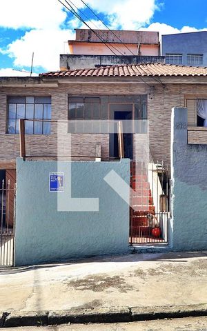 Casa à venda com 312m², 3 quartos e 3 vagasFachada