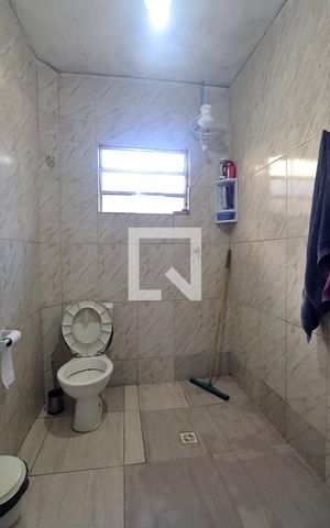 Casa à venda com 312m², 3 quartos e 3 vagasBanheiro Social