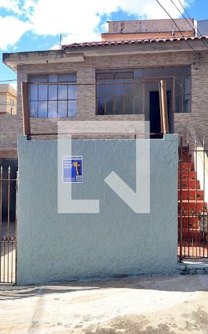 Casa à venda com 312m², 3 quartos e 3 vagasFachada