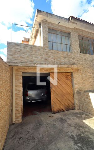 Casa à venda com 312m², 3 quartos e 3 vagasGaragem