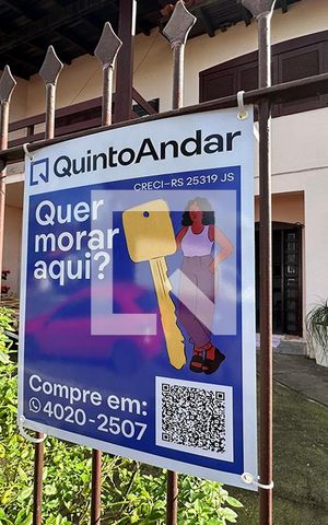 Casa à venda com 209m², 2 quartos e 2 vagasFachada