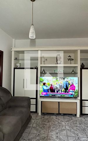 Casa à venda com 209m², 2 quartos e 2 vagasSala 