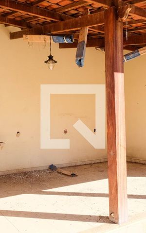 Casa à venda com 420m², 5 quartos e 4 vagas Casa à venda com 420m², 5 quartos e 4 vagasÁrea comum