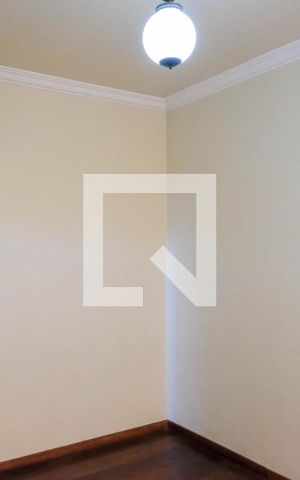 Casa à venda com 420m², 5 quartos e 4 vagas Casa à venda com 420m², 5 quartos e 4 vagasQuarto 1