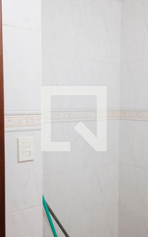 Casa à venda com 420m², 5 quartos e 4 vagas Casa à venda com 420m², 5 quartos e 4 vagasBanheiro