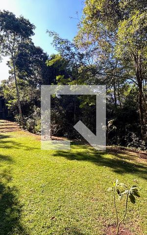 Casa de condomínio à venda com 300m², 4 quartos e 4 vagas Casa de condomínio à venda com 300m², 4 quartos e 4 vagasÁrea Externa