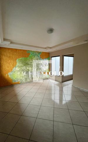 Casa à venda com 327m², 3 quartos e 7 vagas