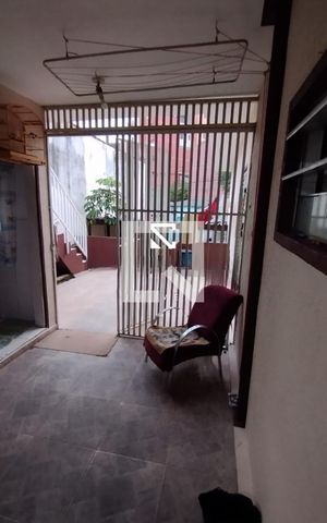 Casa à venda com 185m², 3 quartos e 2 vagas