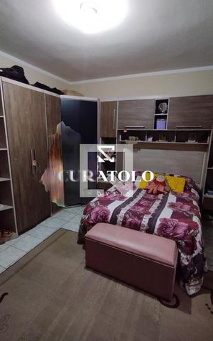 Casa à venda com 185m², 3 quartos e 2 vagas