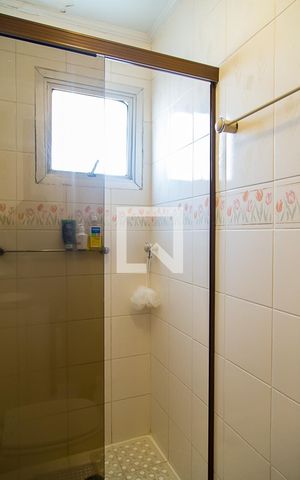 Apartamento à venda com 198m², 3 quartos e 2 vagas Apartamento à venda com 198m², 3 quartos e 2 vagasBanheiro Social