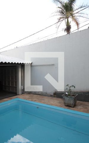 Casa à venda com 493m², 4 quartos e 5 vagasPiscina